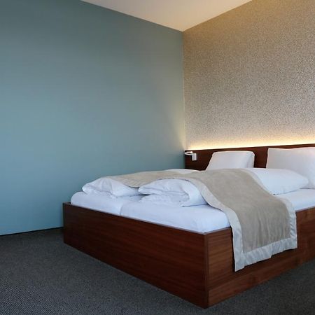 Hotel Engel Am Bahnhof Wädenswil Esterno foto