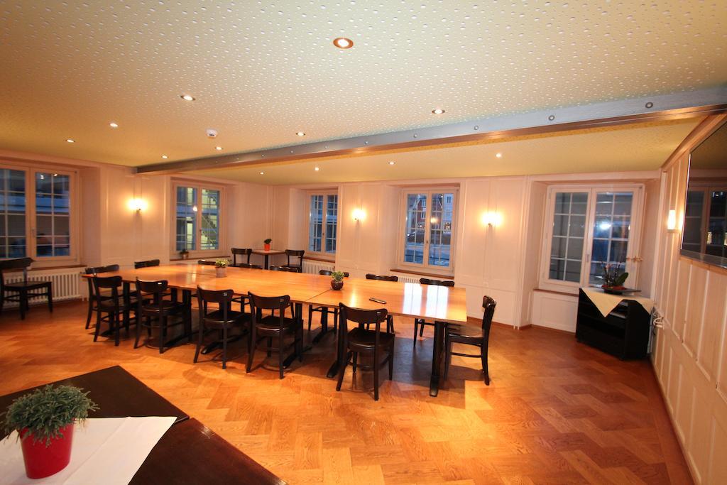 Hotel Engel Am Bahnhof Wädenswil Esterno foto